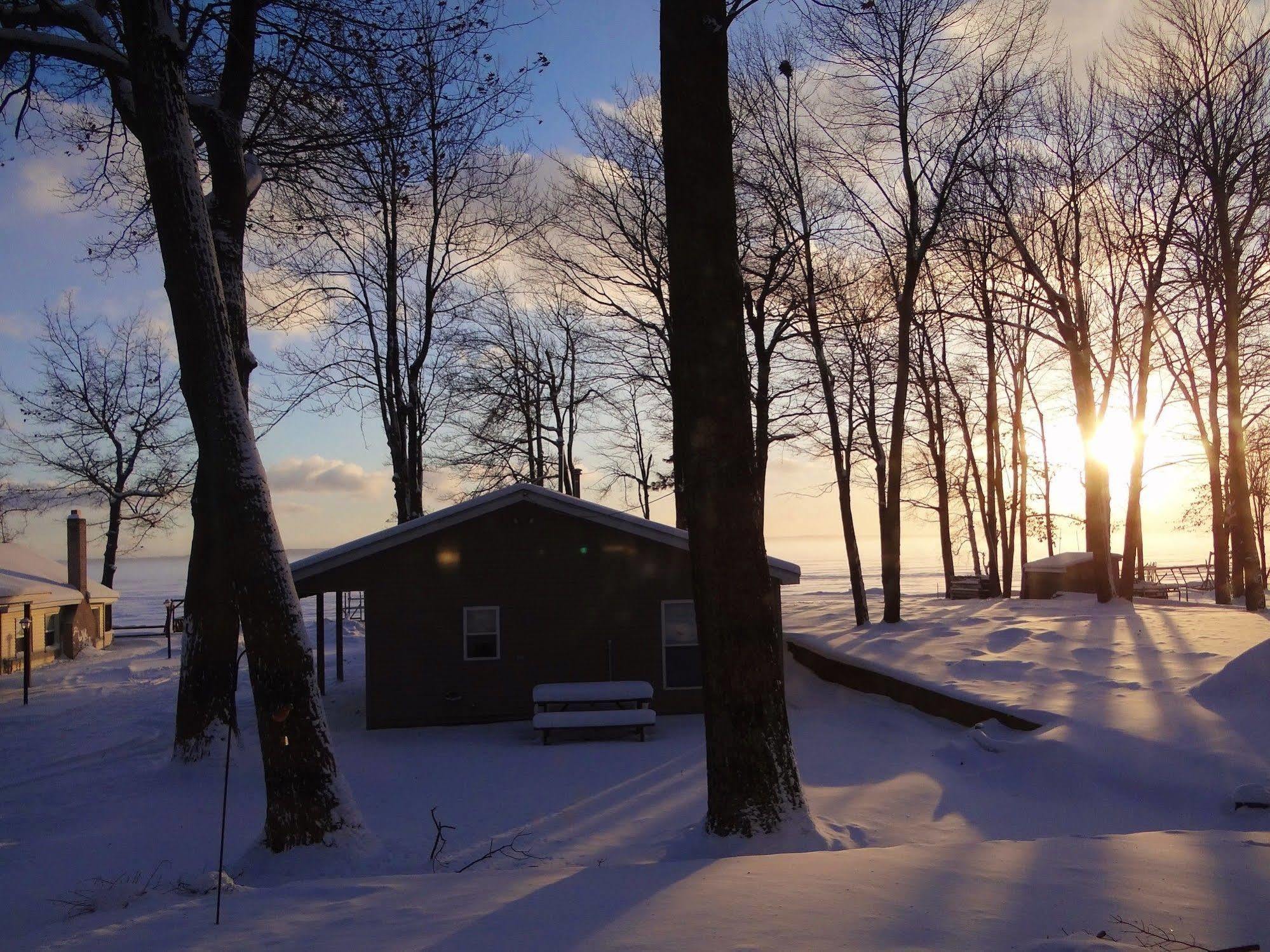 Sunset Resort Prudenville Buitenkant foto