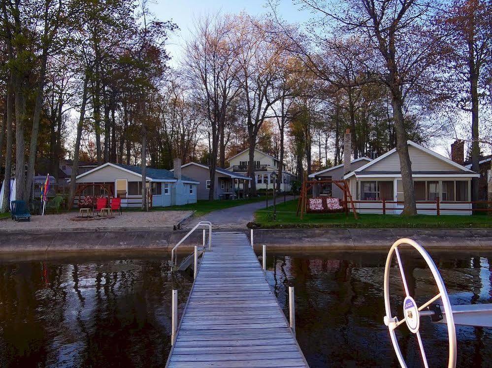 Sunset Resort Prudenville Buitenkant foto