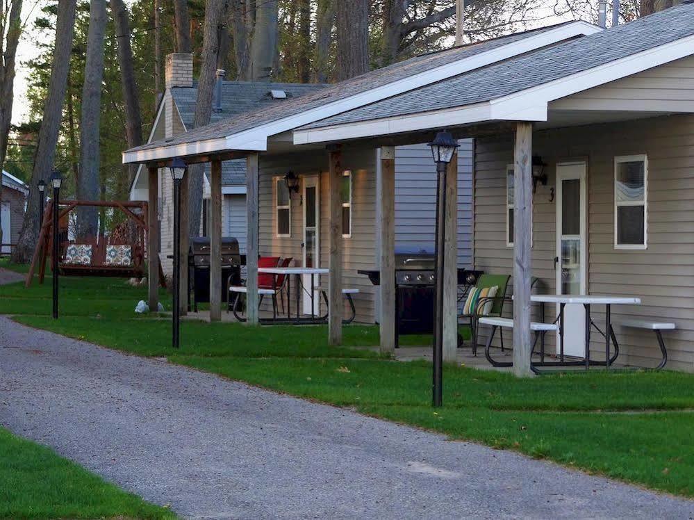 Sunset Resort Prudenville Buitenkant foto