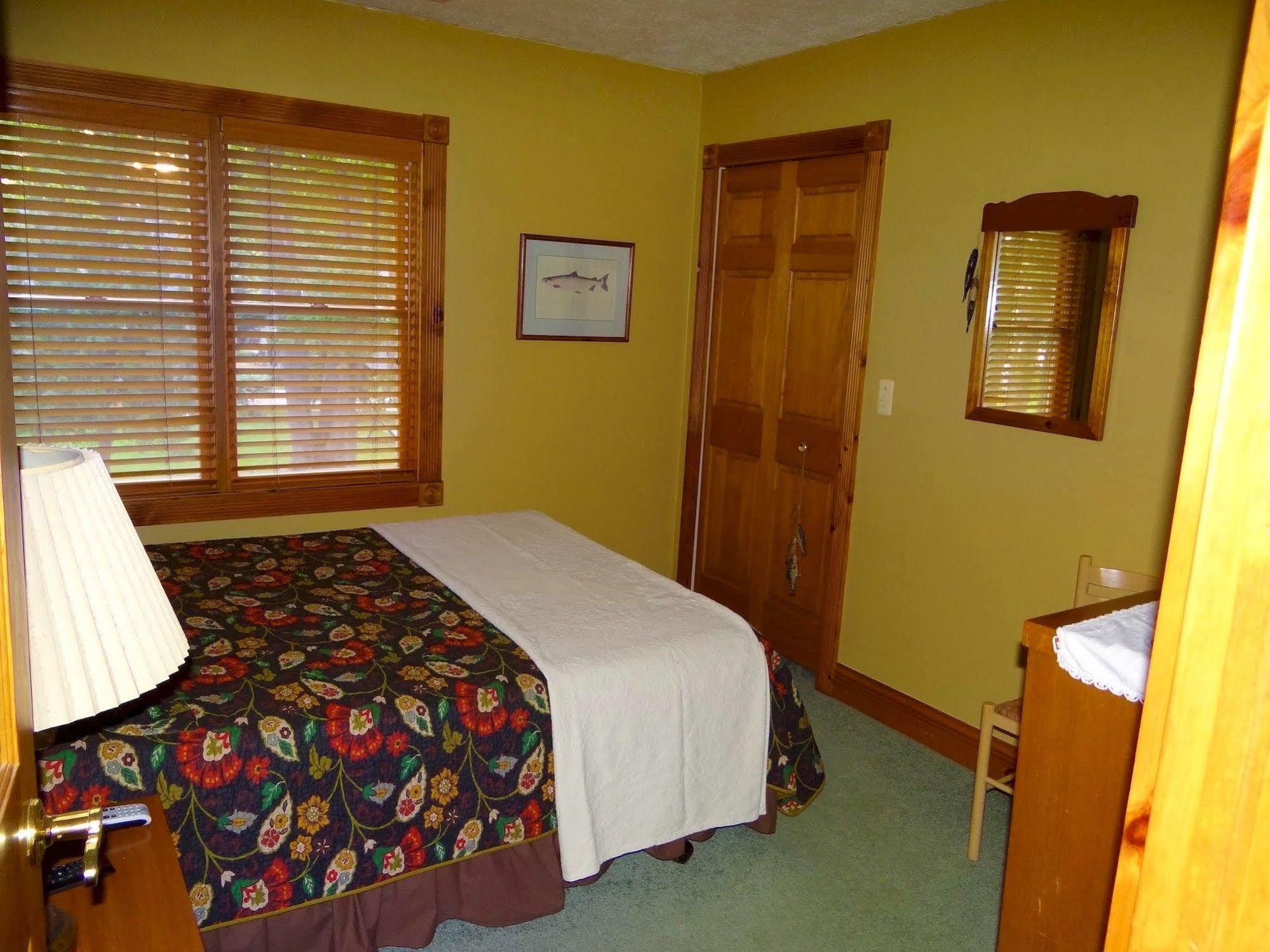 Sunset Resort Prudenville Buitenkant foto